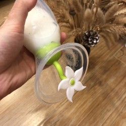Haakaa Silicone Breast Pump Flower Stopper