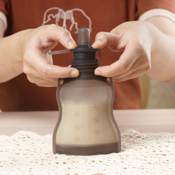 Haakaa Silicone Storage Bag Sippy Spout