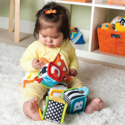 Infantino Discovery & Play Soft Blocks