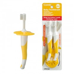 Combi Baby Toothbrush Step 3